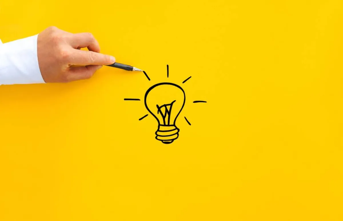 الميزة التنافسيّة عبارة عن خصائص يتمتع بها منتج، ما يجعل العميل يختاره 