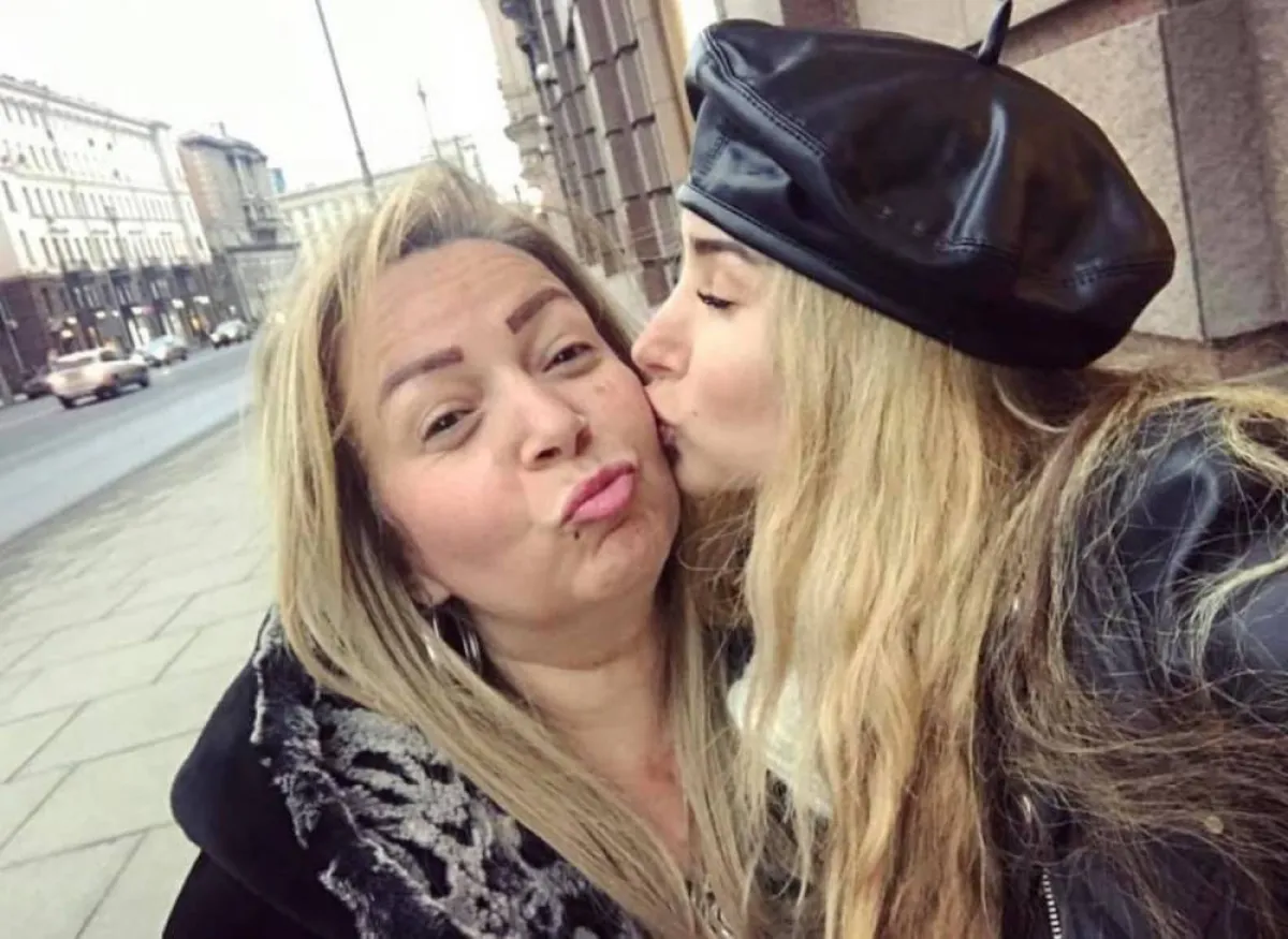 هنا الزاهد وشيرين المنزلاوي - الصورة من حسابها على الفيس بوك