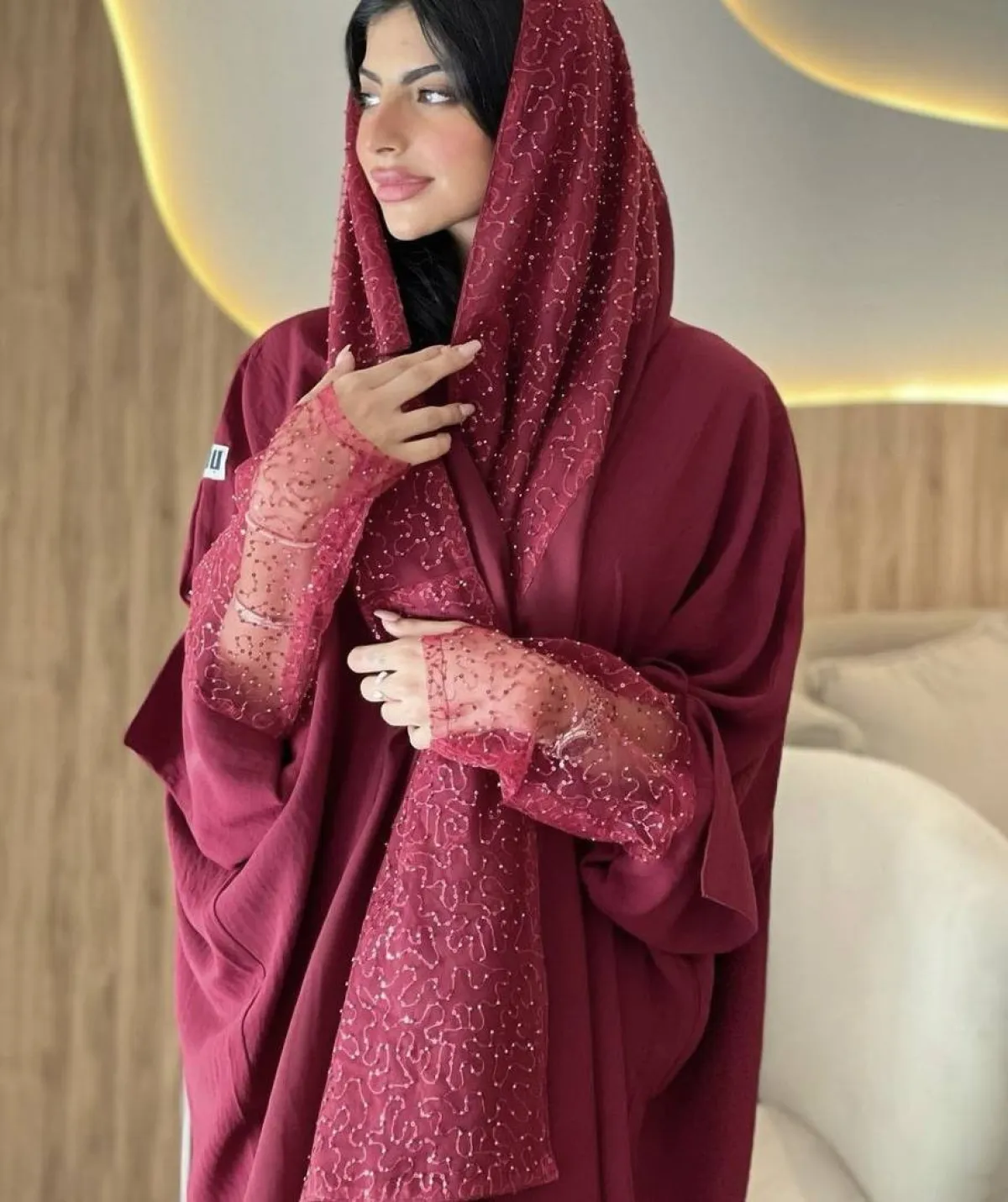 عباية سواريه