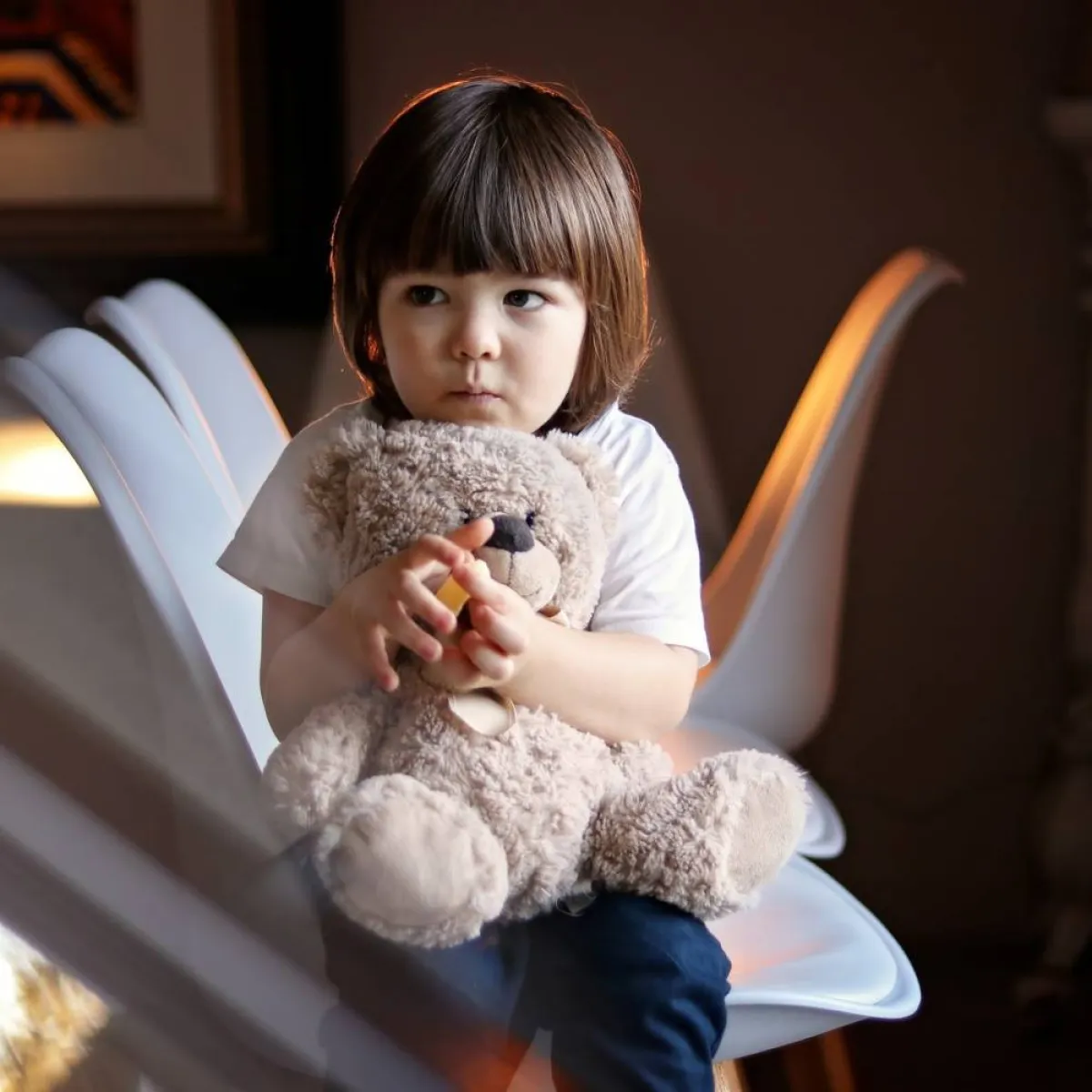 صورة لطفلة خائفة