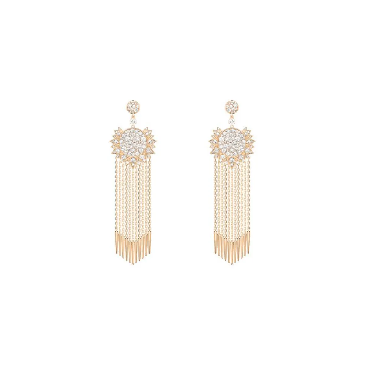 أقراط كبيرة مرصعة بالألماس من بياجيه Piaget