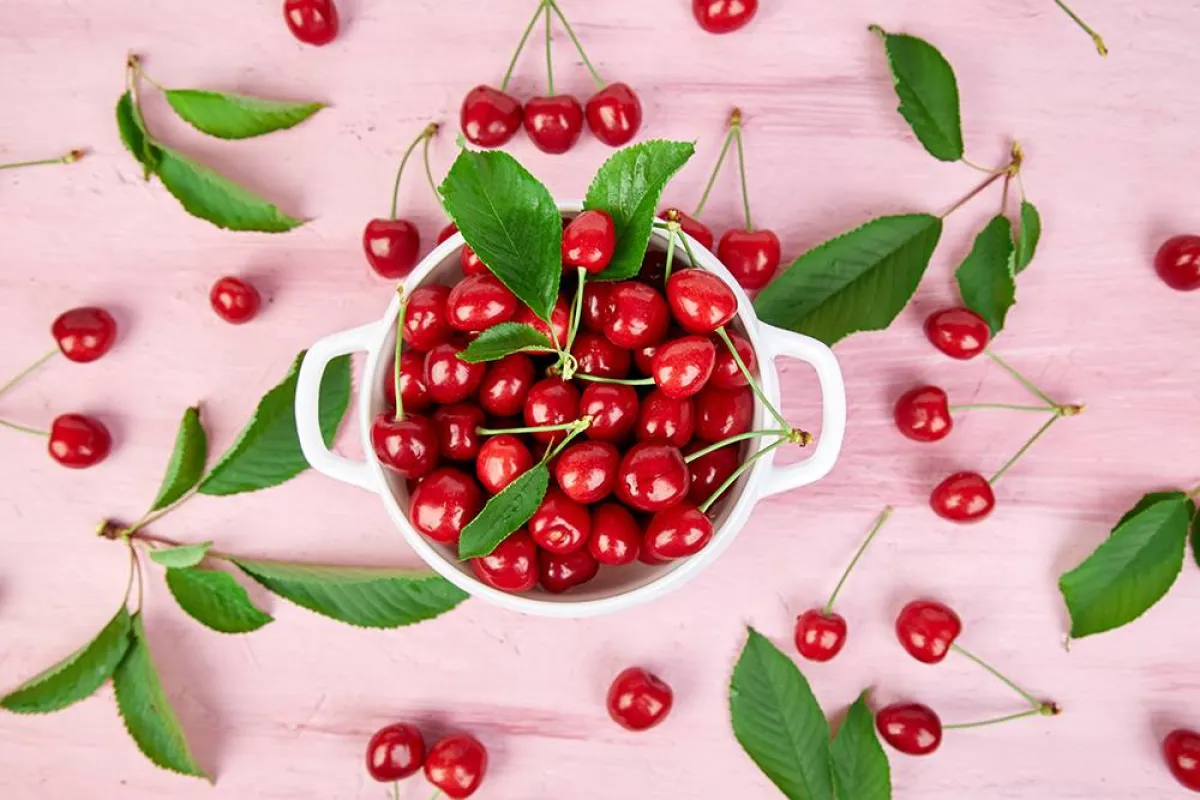 فوائد غير متوقّعة للكرز الأحمر لا بديل عنها