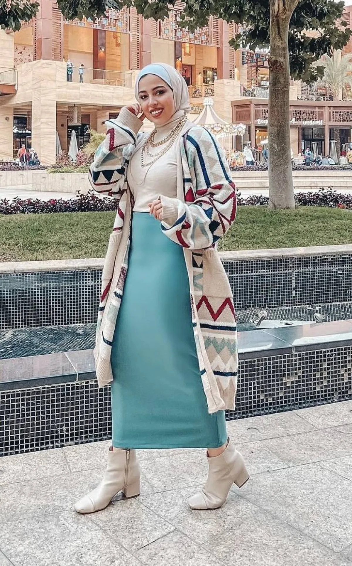 تنسيق التنورة الخضراء