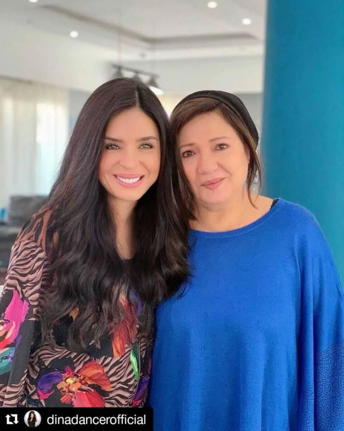 عايدة رياض والراقصة دينا - الصورة من حسابها على انستغرام