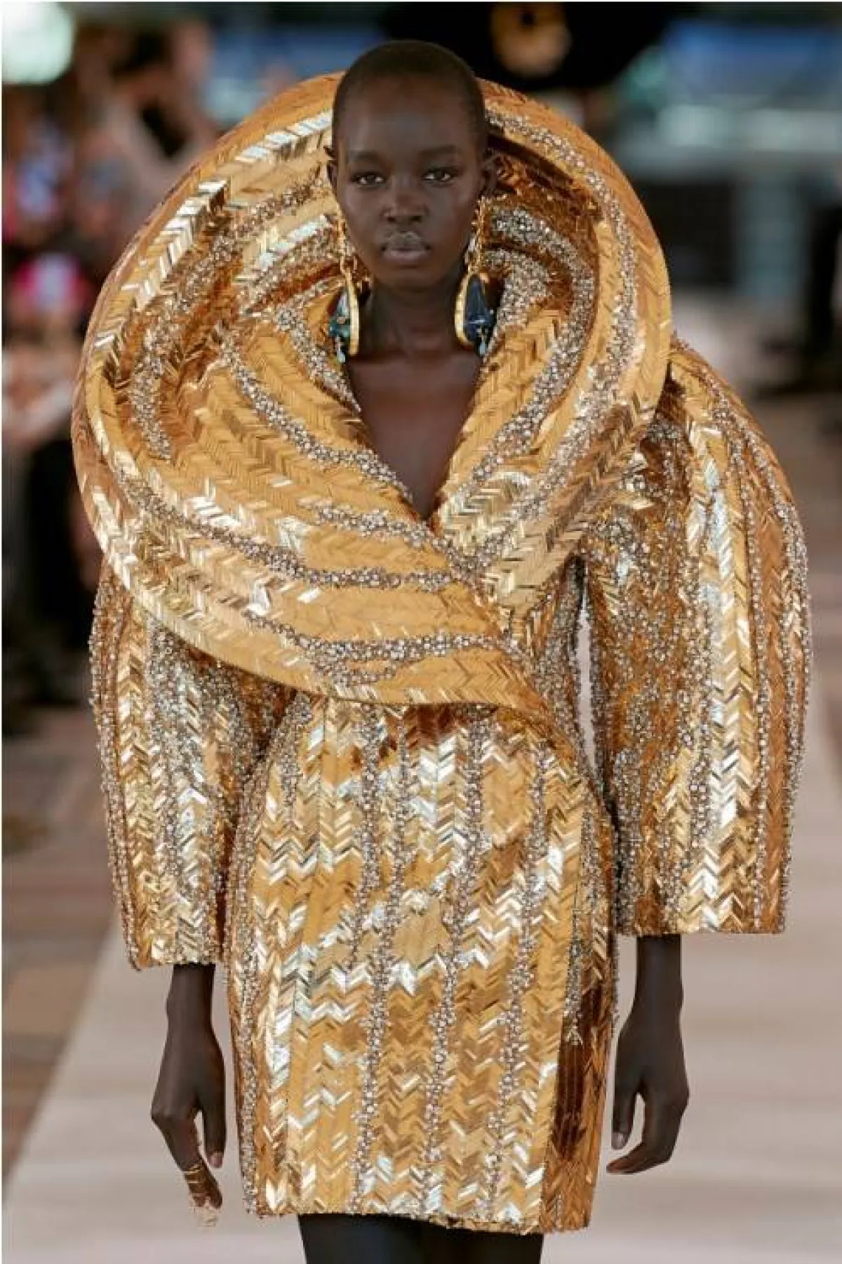 فستان سهرة ترتر قصير من سكياباريللي Schiaparelli