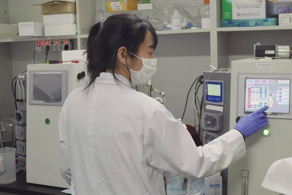 أبحاث عن متحورات فيروس كورونا