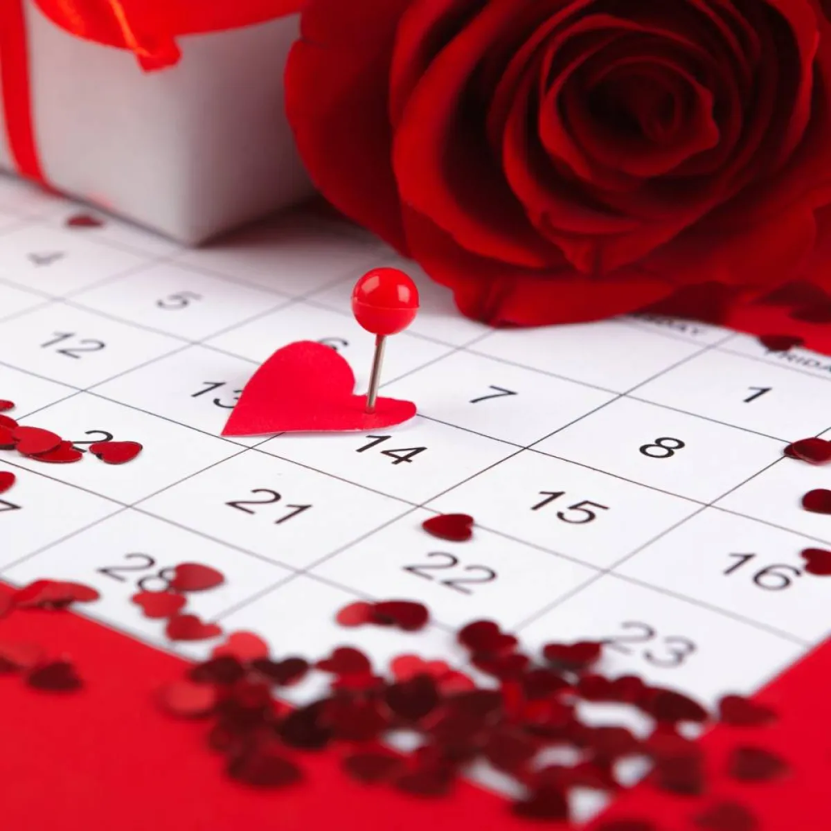 صورة تعبيرية عن موعد يوم الحب