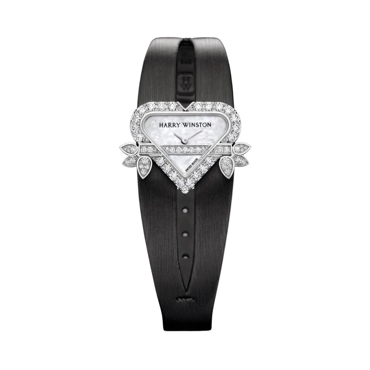 ساعة Rosebud Heart من هاري وينستون Harry Winston