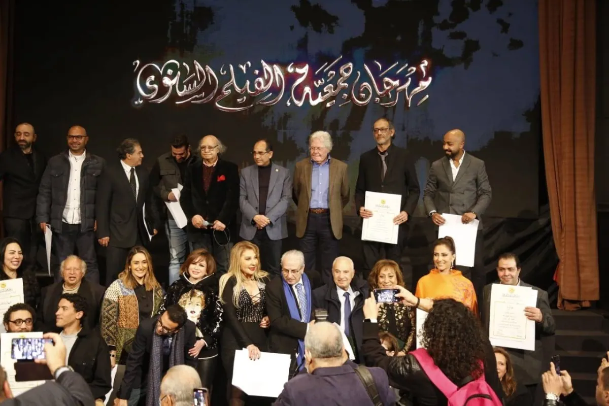 صورة تذكارية للمكرمون - تصوير محمد عربي