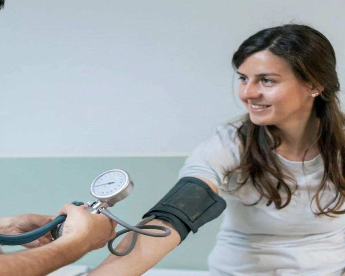 صورة لحامل تعاني من ضغط الدم