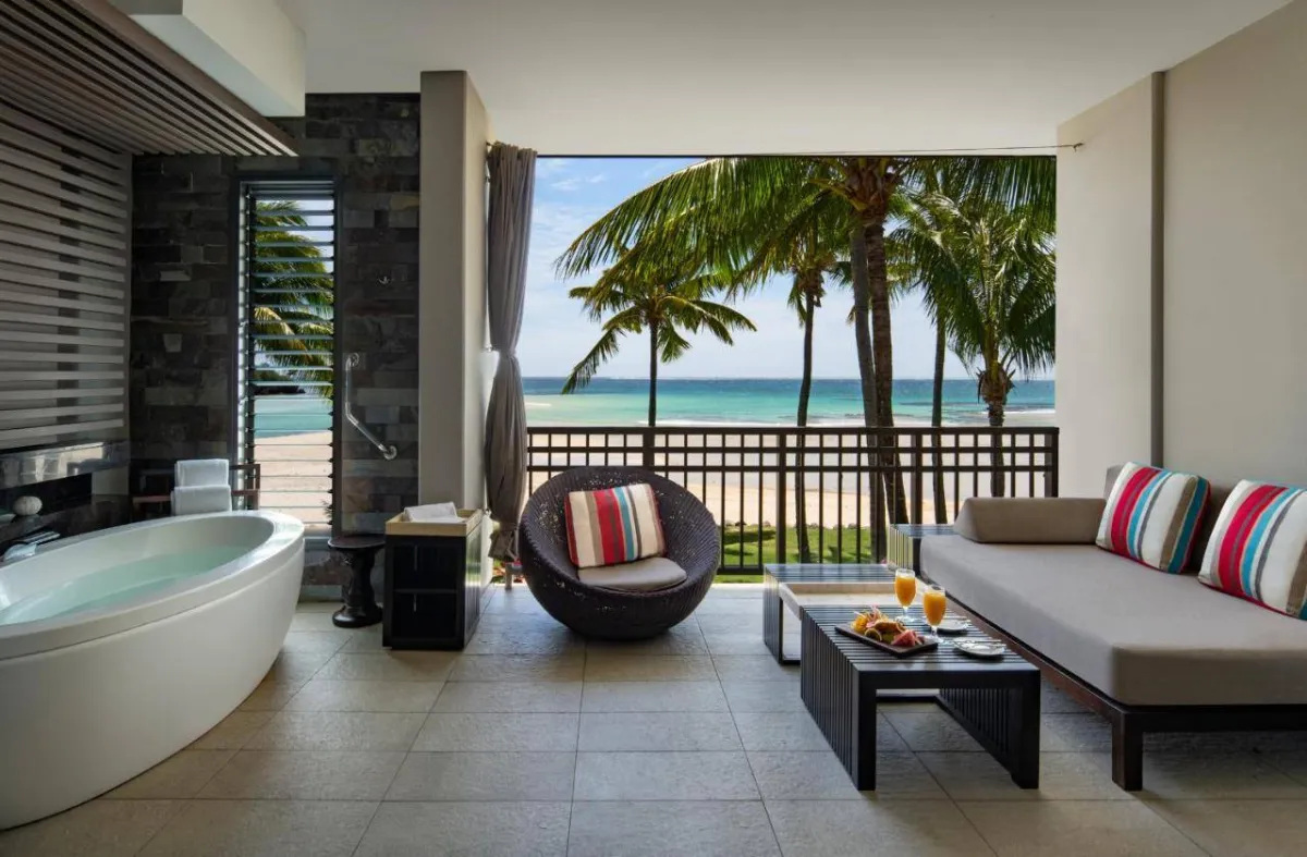 منتجع وسبا إنتركونتننتال فيجي غولف