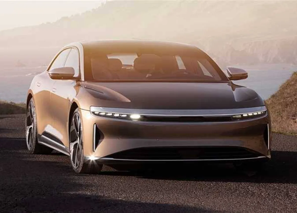 إعلان بدء السعودية تصنيع سيارات كهربائية