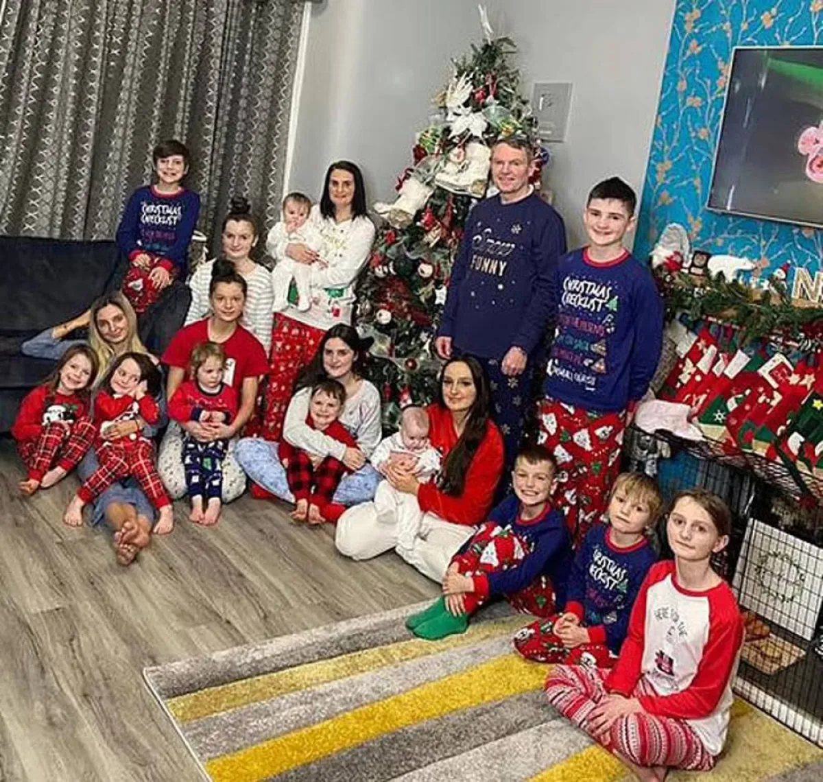 أسرة بريطانية تكسر الاعتقاد الشهير بعدد أولادها