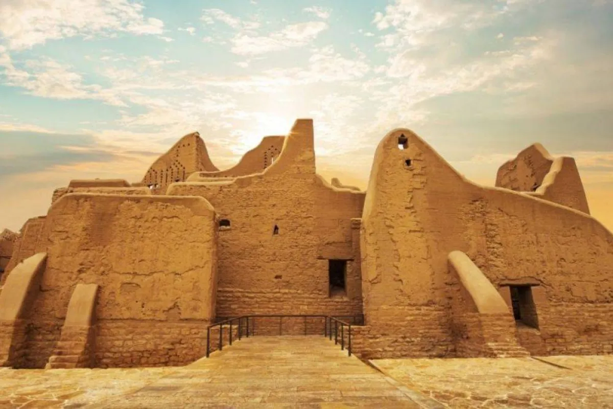 صورة تظهر العوجا وهي الدرعية في وقتنا الحاضر مصدر الصورة واس