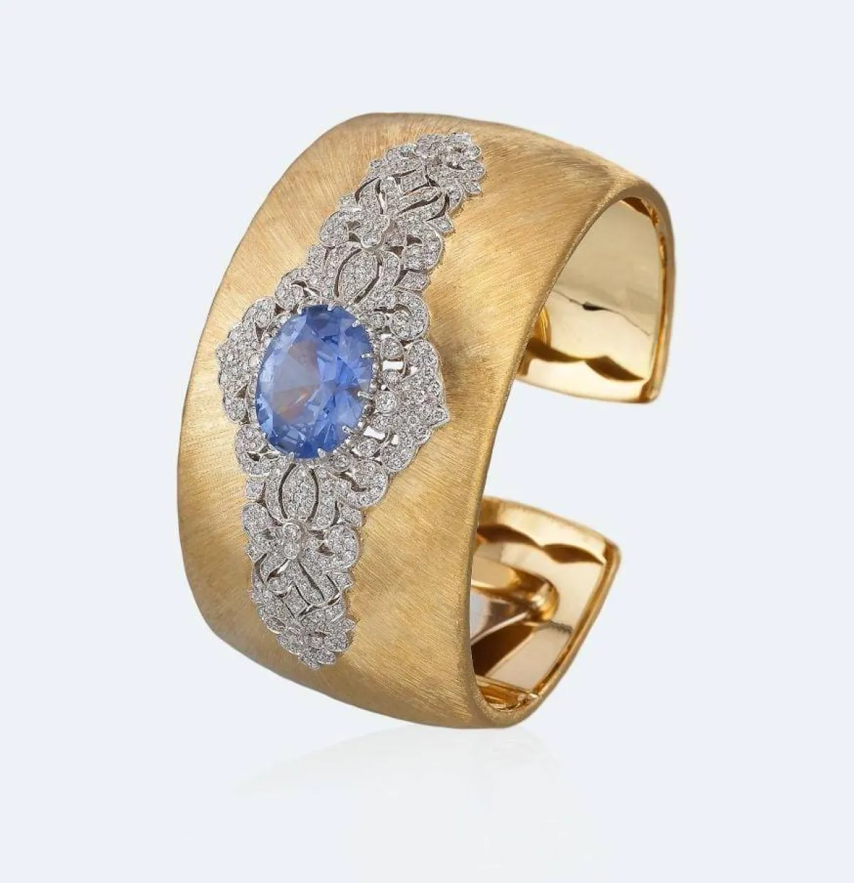 سوار كف فخم من بوتشيلاتي Buccellati   