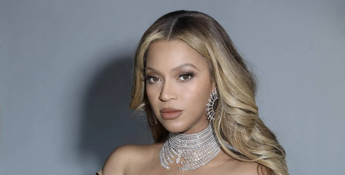 بيونسيه بمجوهرات ميسيكا-الصورة من حساب النجمة على انستغرام