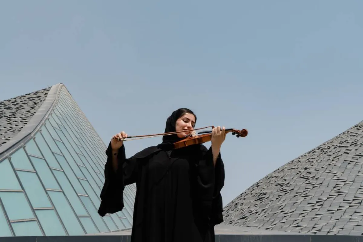 تدعو المبادرة كل من يعتبر الإمارات وطنًا له لكتابة خطواته الأولى نحو تحقيق أحلامه. الصورة من "وام"