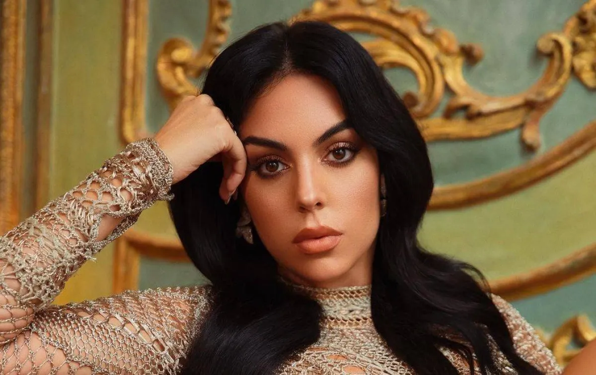 مكياج عيون جورجينا رودريغيز