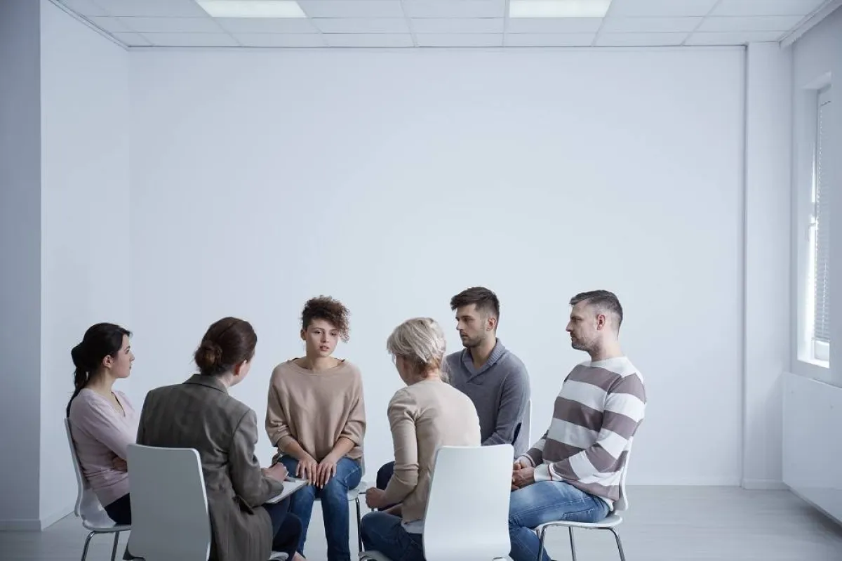 تعد مجموعات الدعم من طرق علاج الرهاب الاجتماعي