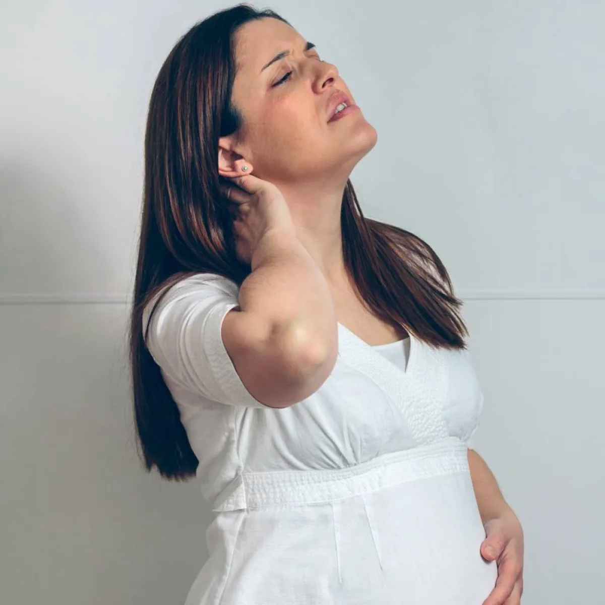 صورة لحامل تتوجع