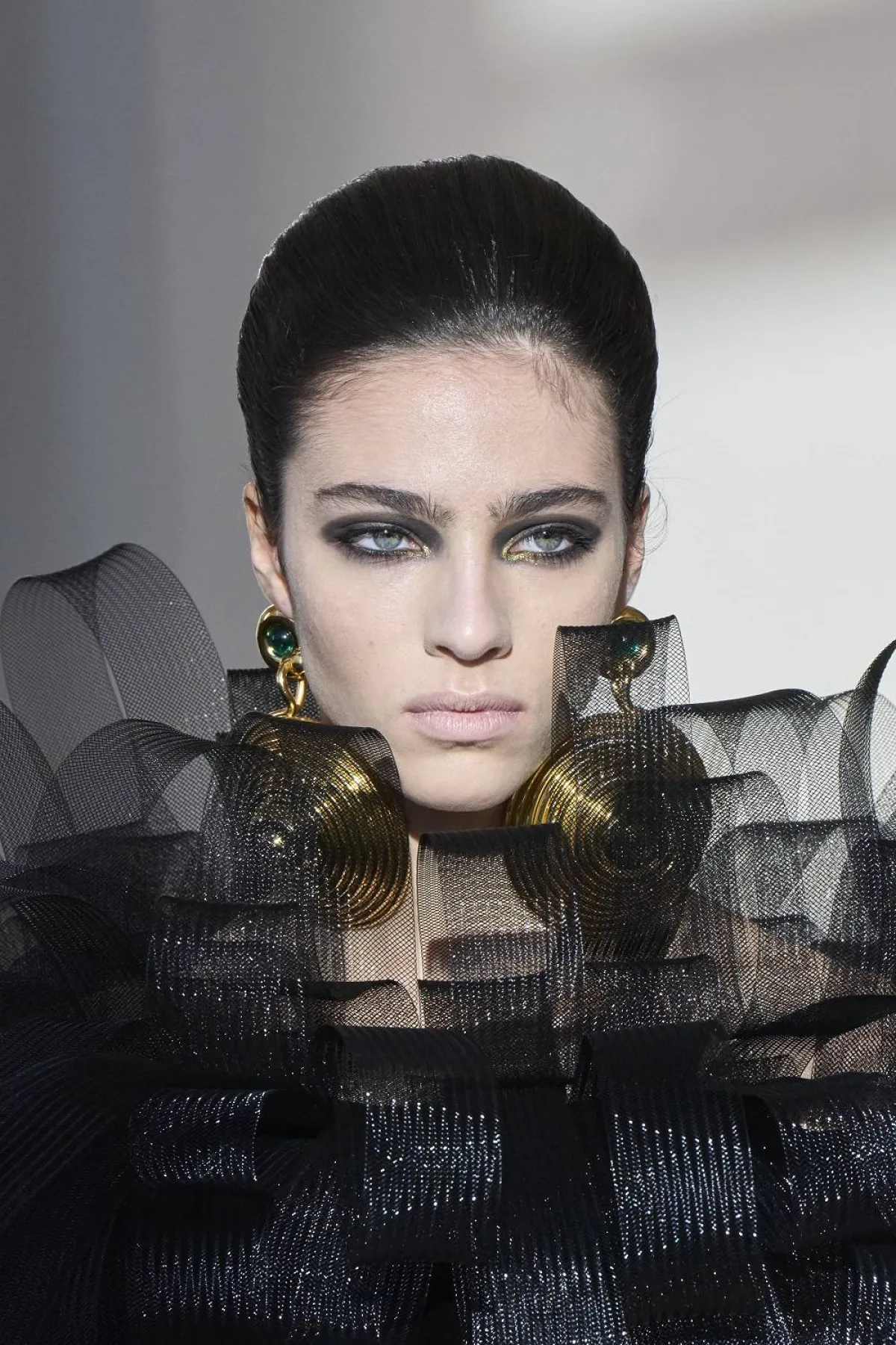 من عروض schiaparelli