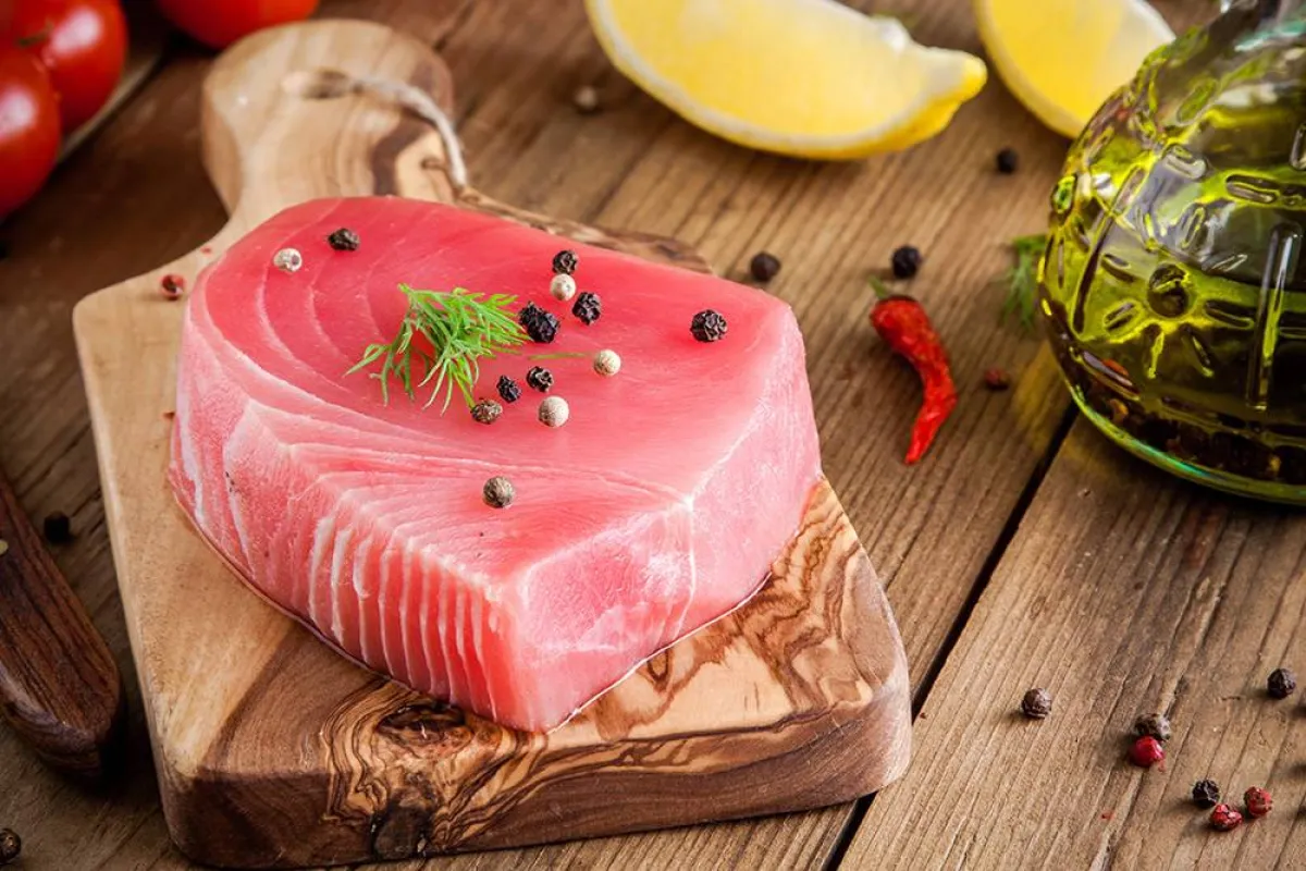 فوائد التونة للنساء عديدة ومنوّعة