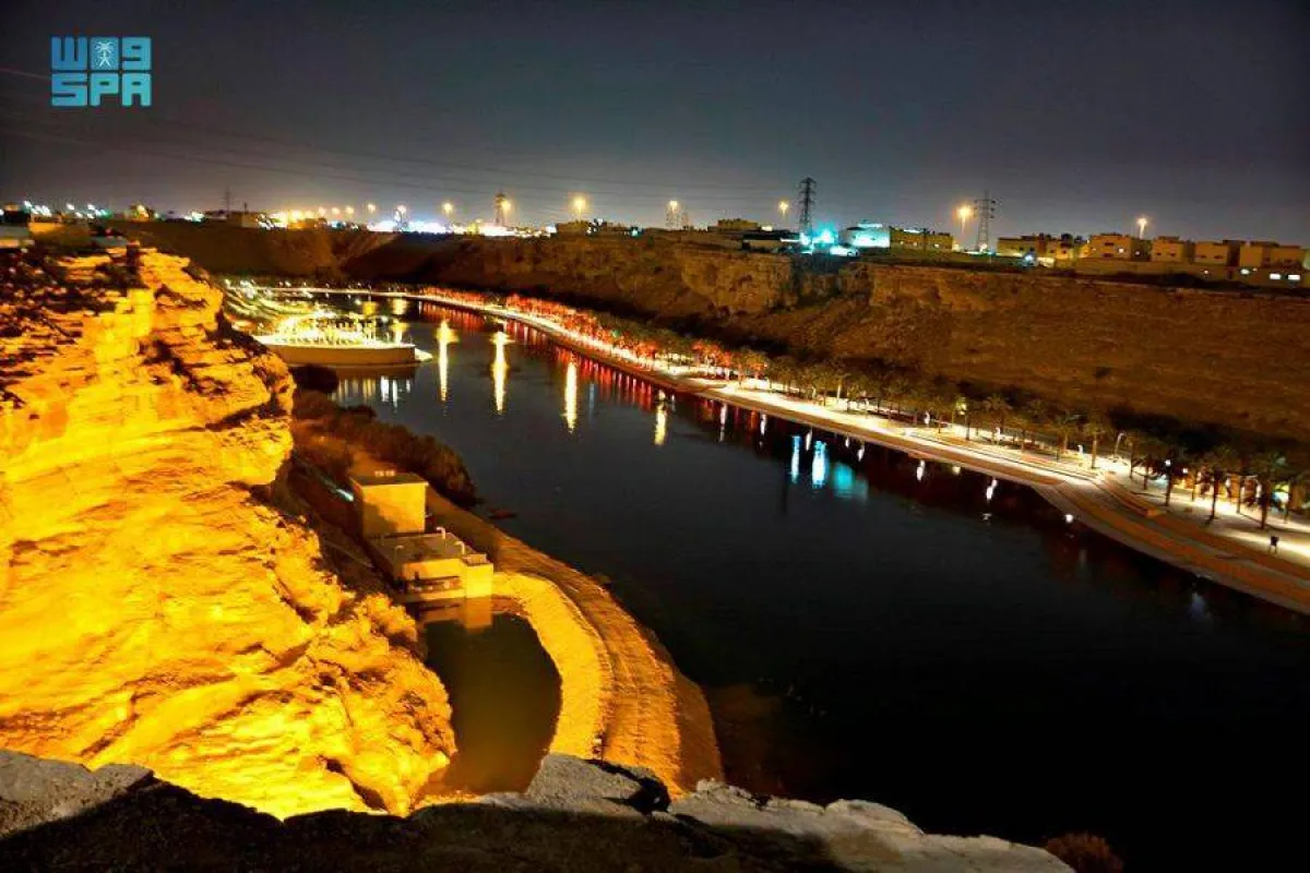 انطلاق مسيرة البداية في وادي نمار احتفالا بيوم التأسيس - الصورة من واس