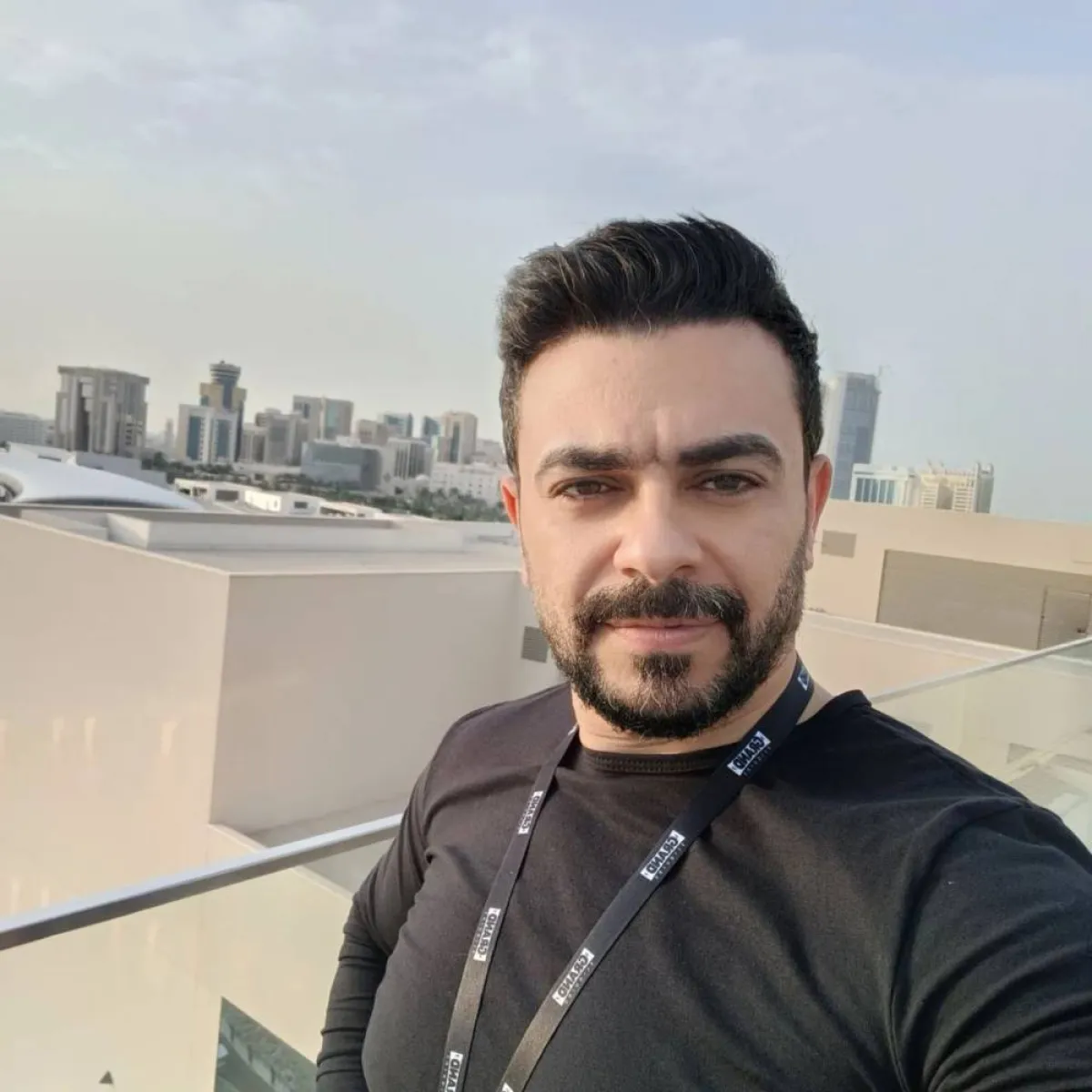 كريم الحسيني - الصورة من صفحته الرسمية على الفيس بوك