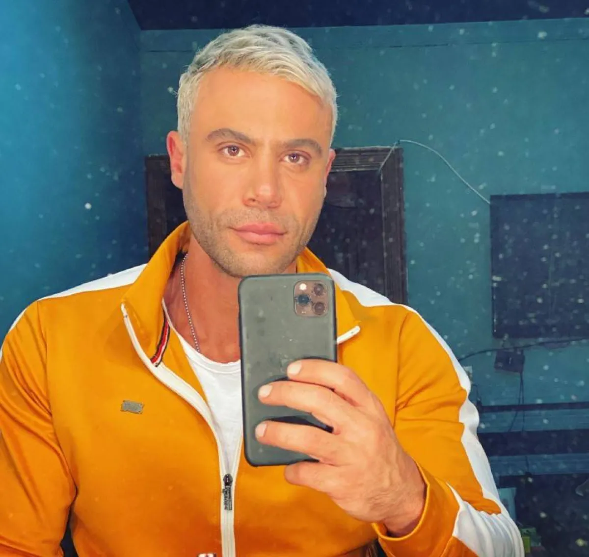 الفنان محمد عادل إمام - صورة من حسابه على " انستجرام "