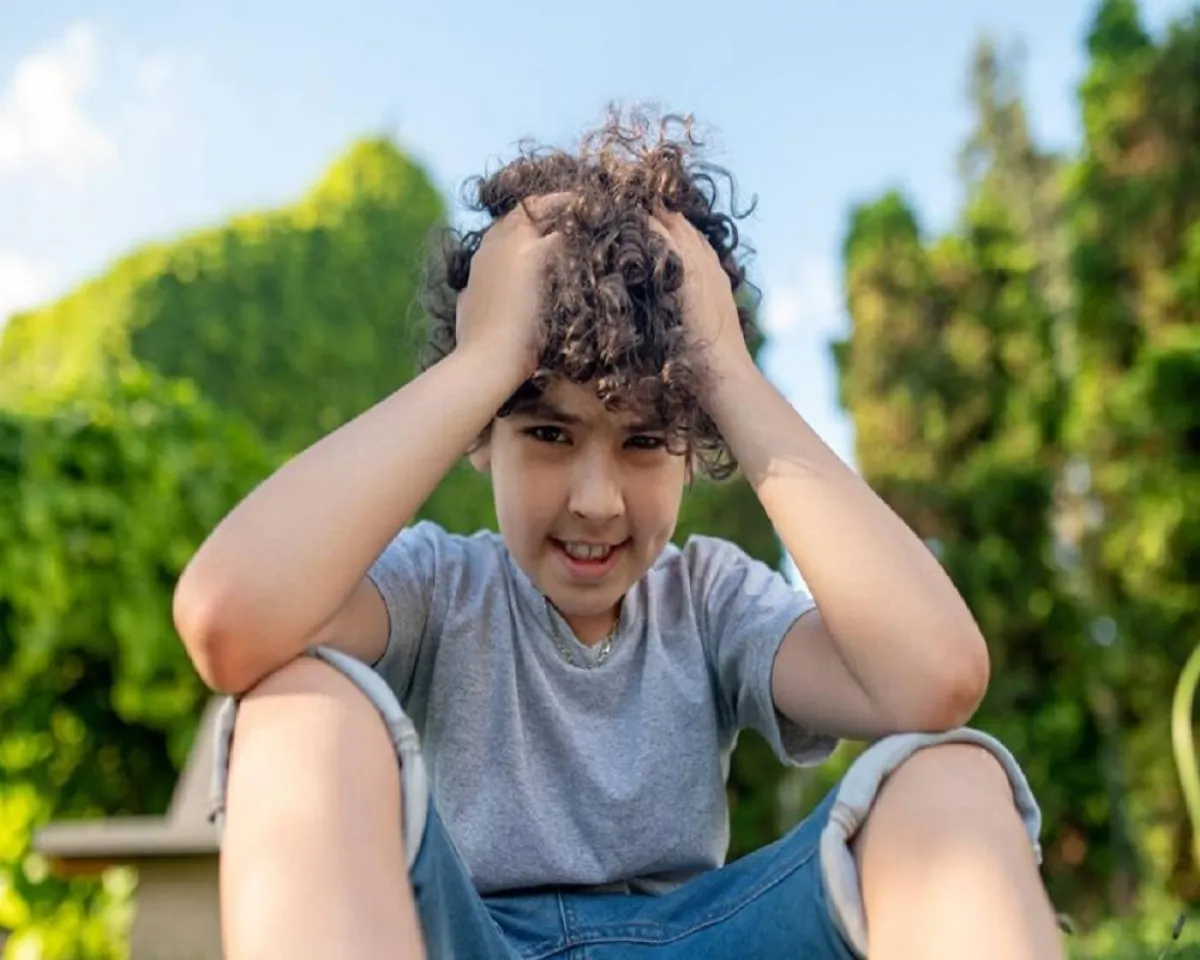 صورة لطفل يعاني من إصابات الرأس