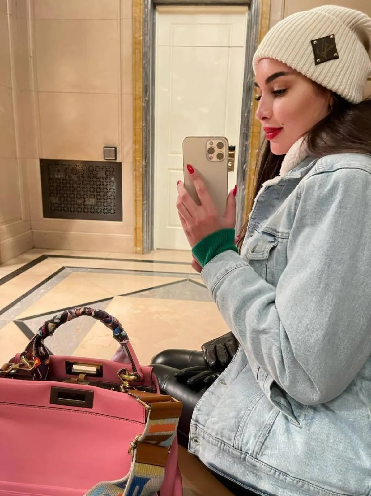 آخر ظهور لياسمين صبري في إطلالة شتوية - الصورة من حسابها على فيسبوك