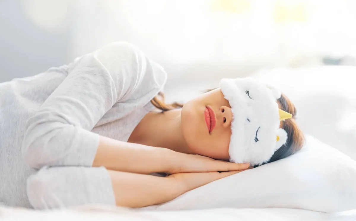 صورة لامرأة نائمة