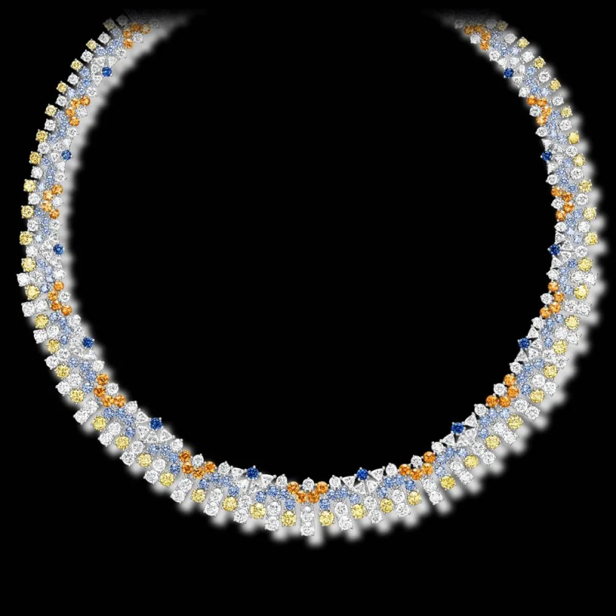 عقد مرصع بحجر الزفير من هاري وينستون Harry Winston