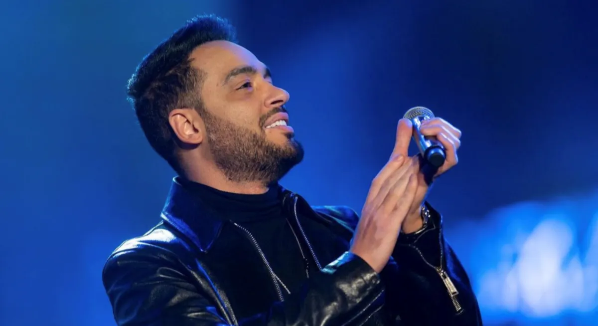 رامي جمال - الصورة من حساب شركة بنش مارك على الانستغرام