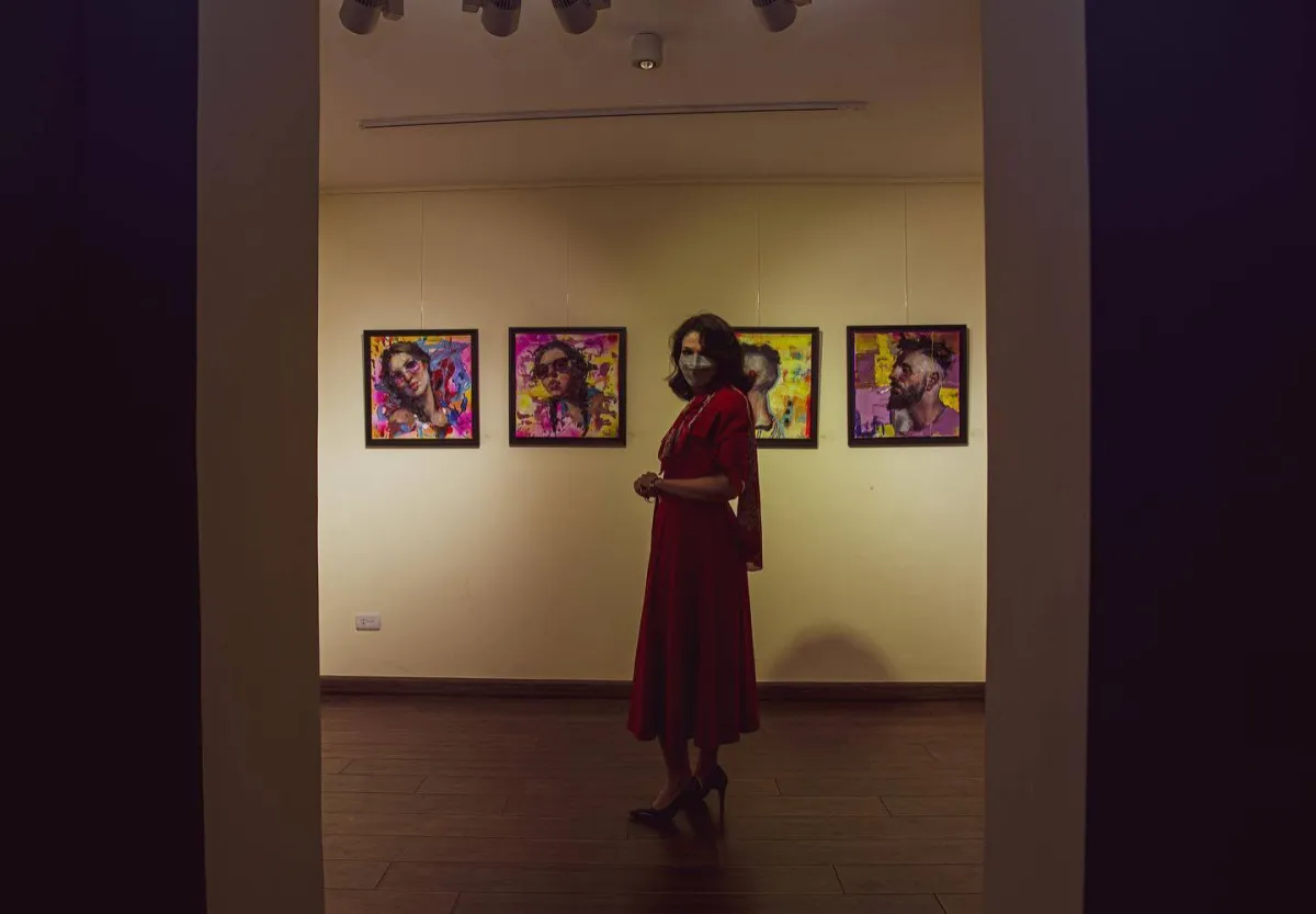 معرض السائرون نياماً