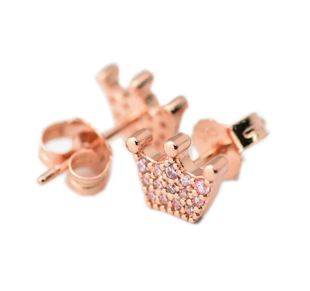 موديلات مجوهرات على شكل تاج