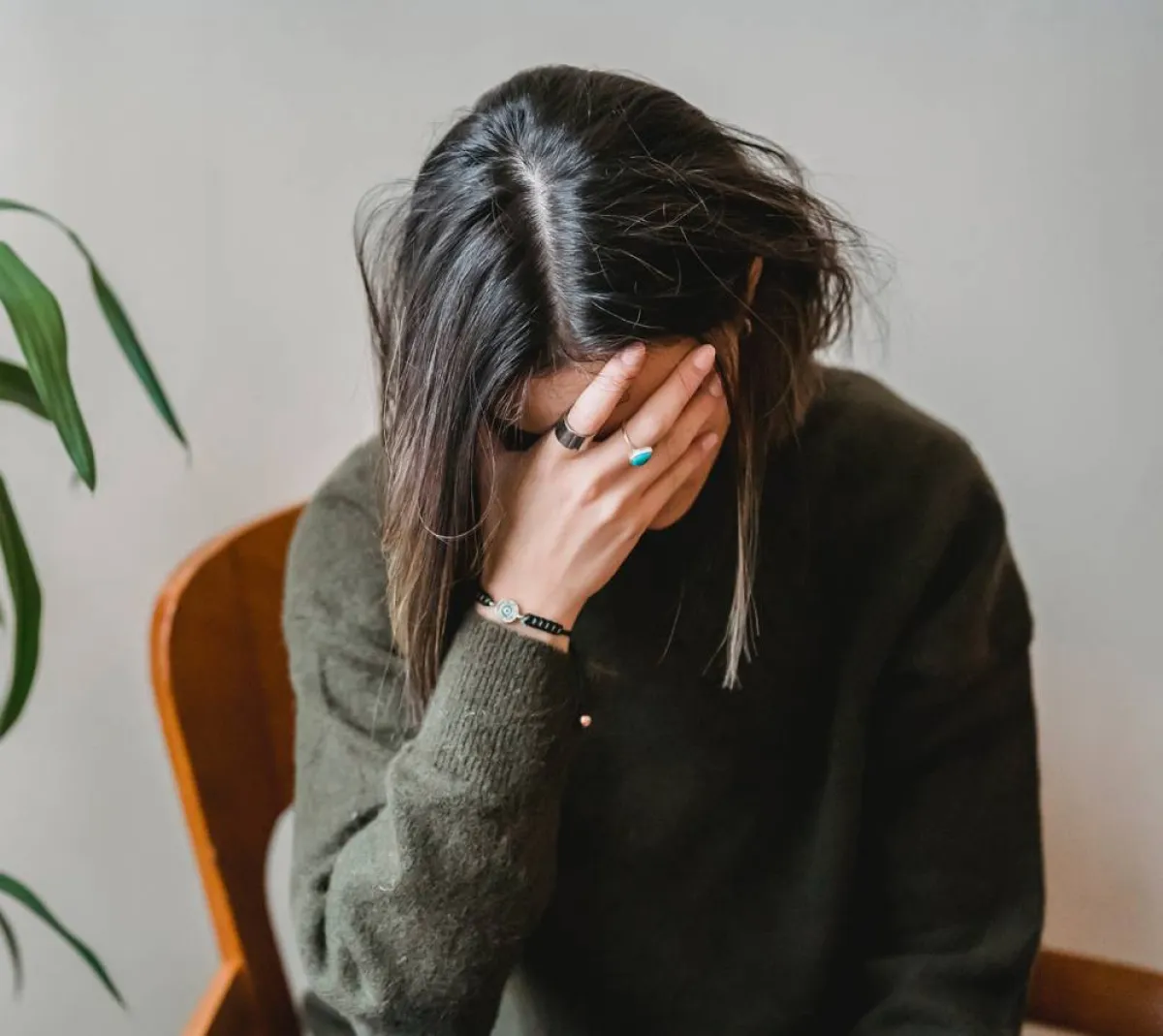 كيف أواسي شخصاً ينتابه الضيق؟