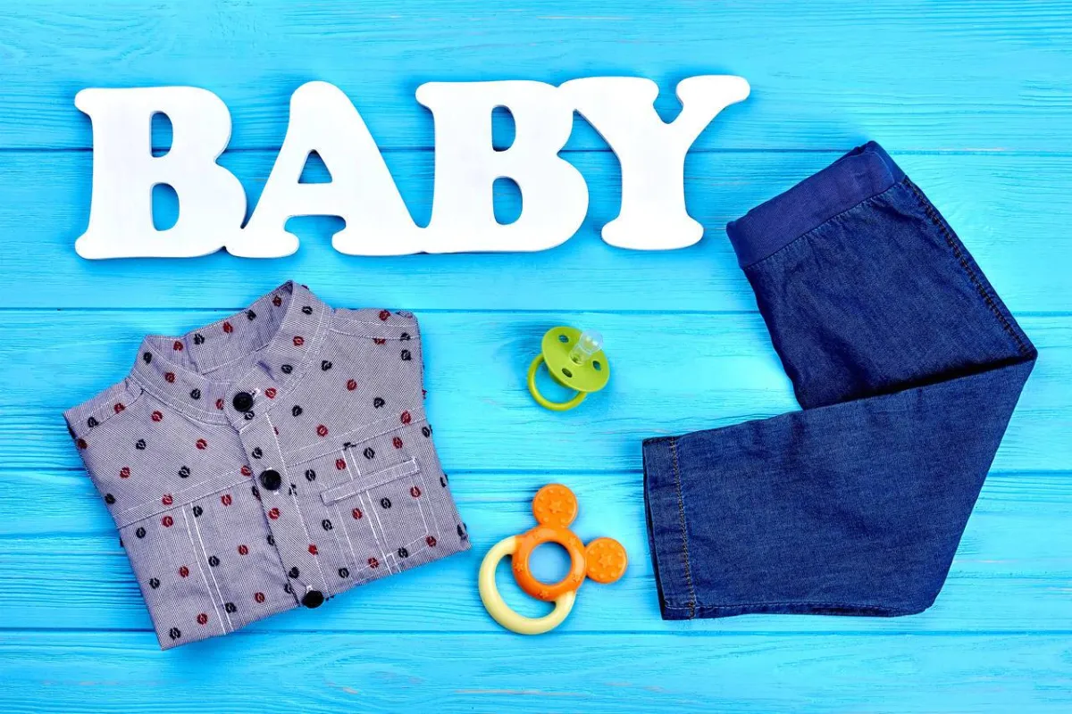 صورة لملابس المولود