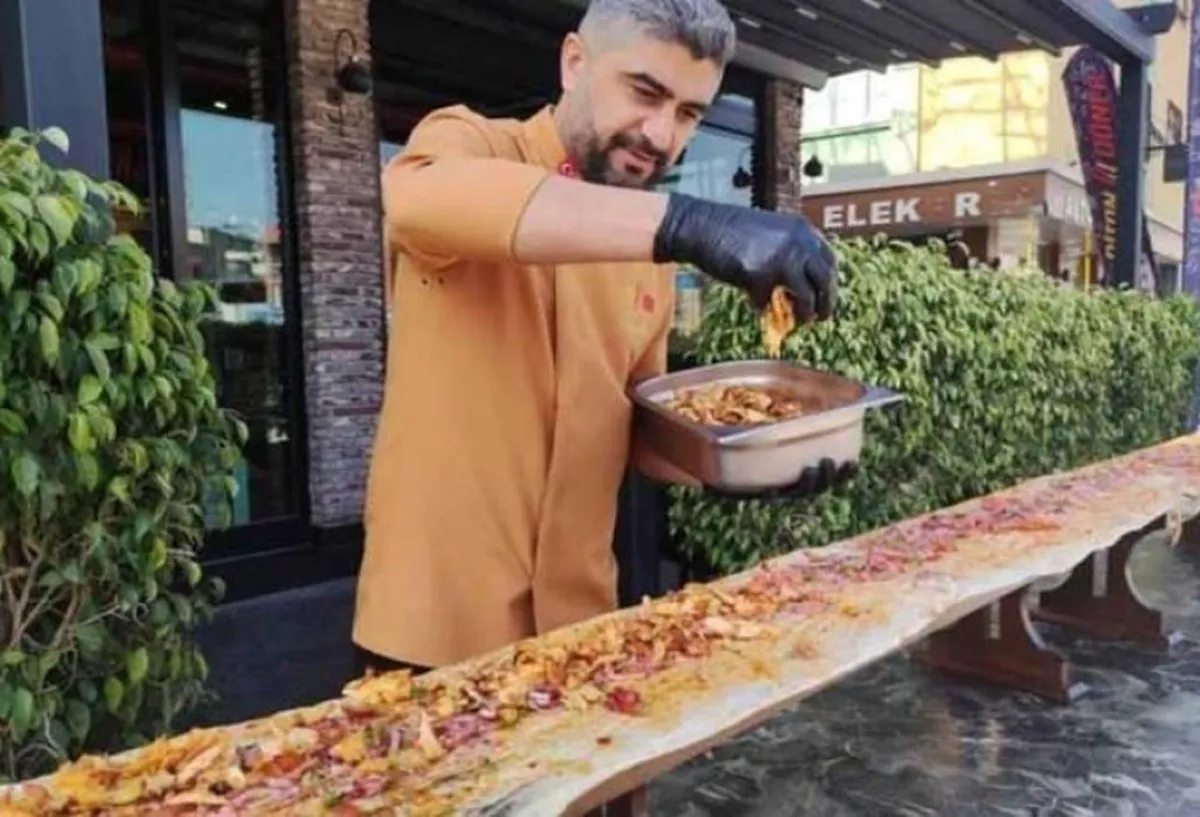 ساندويتش شاورمة يدخل موسوعة جينيس