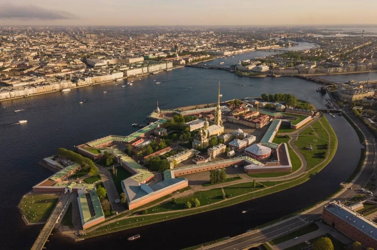 لقطة لـ"قلعة بطرس وبولس"