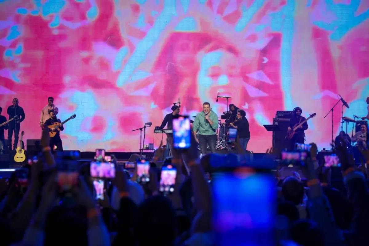 عمرو دياب - الصورة من المركز الإعلامي للشركة المنظمة بنش مارك