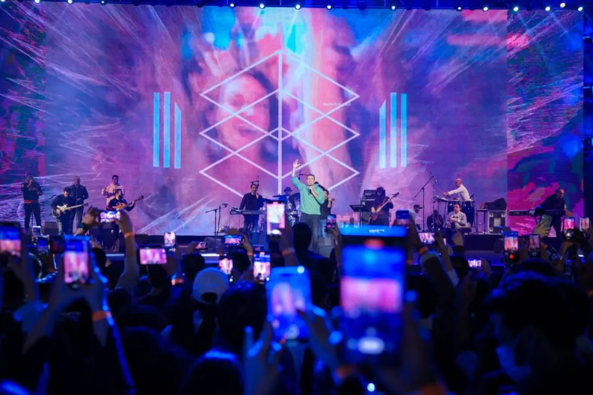 عمرو دياب - الصورة من المركز الإعلامي للشركة المنظمة بنش مارك