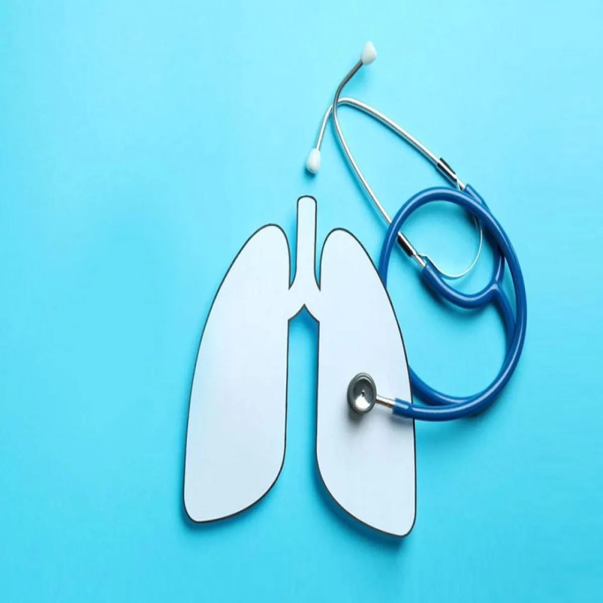 صورة لرئة وسماعة تشخيص