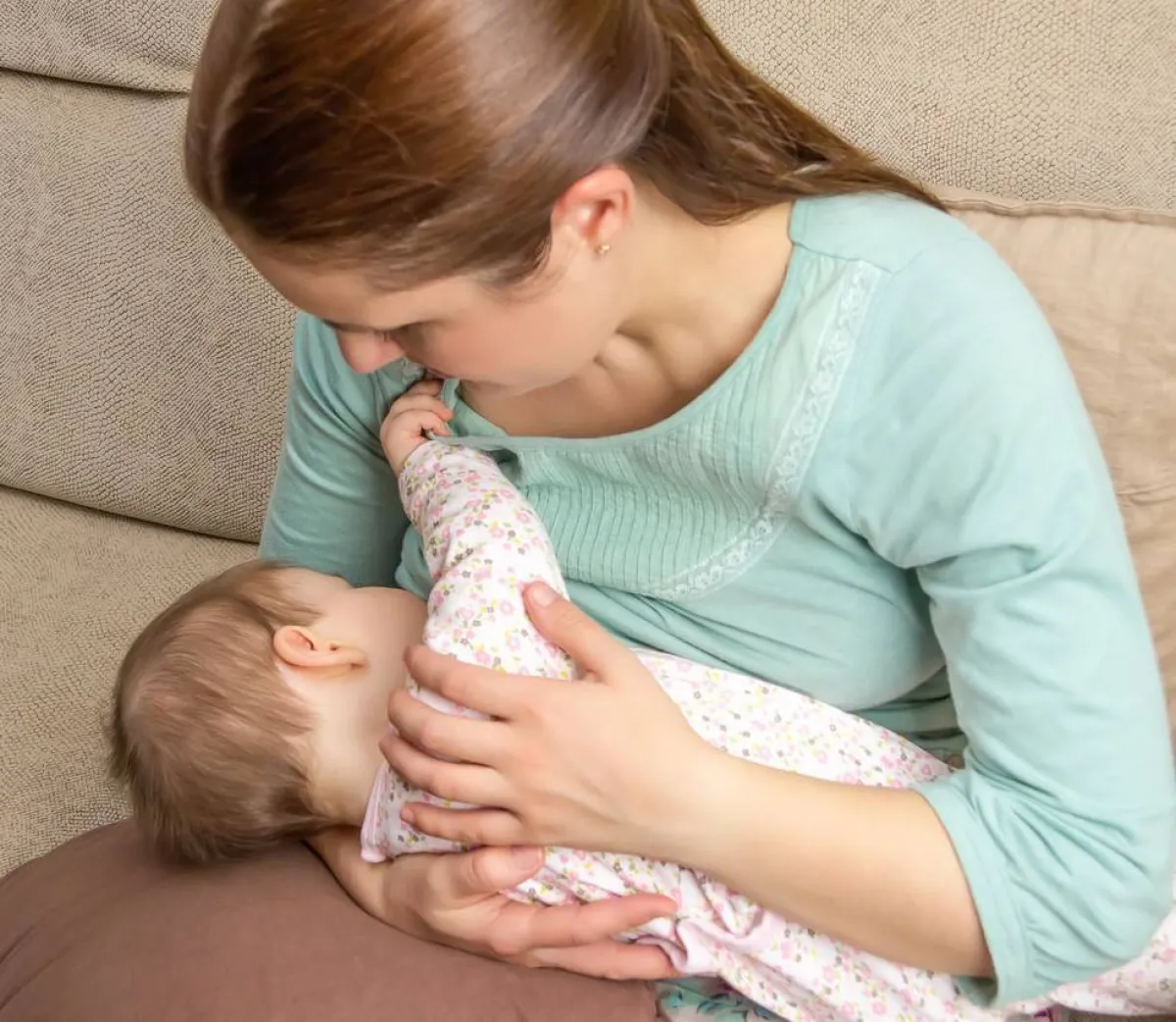 صورة للرضاعة الطبيعية