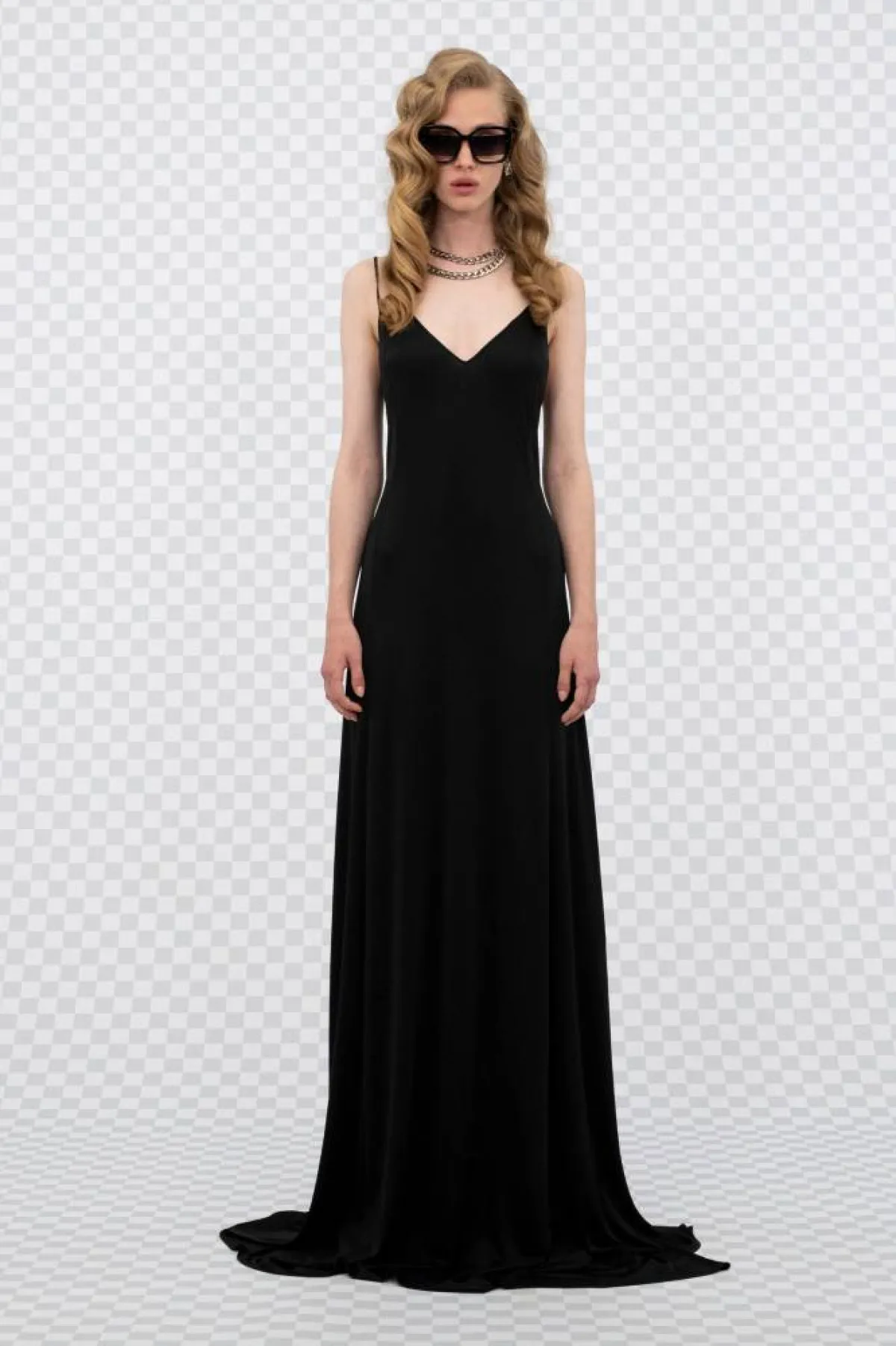 الفستان الأسود لكل المواسم