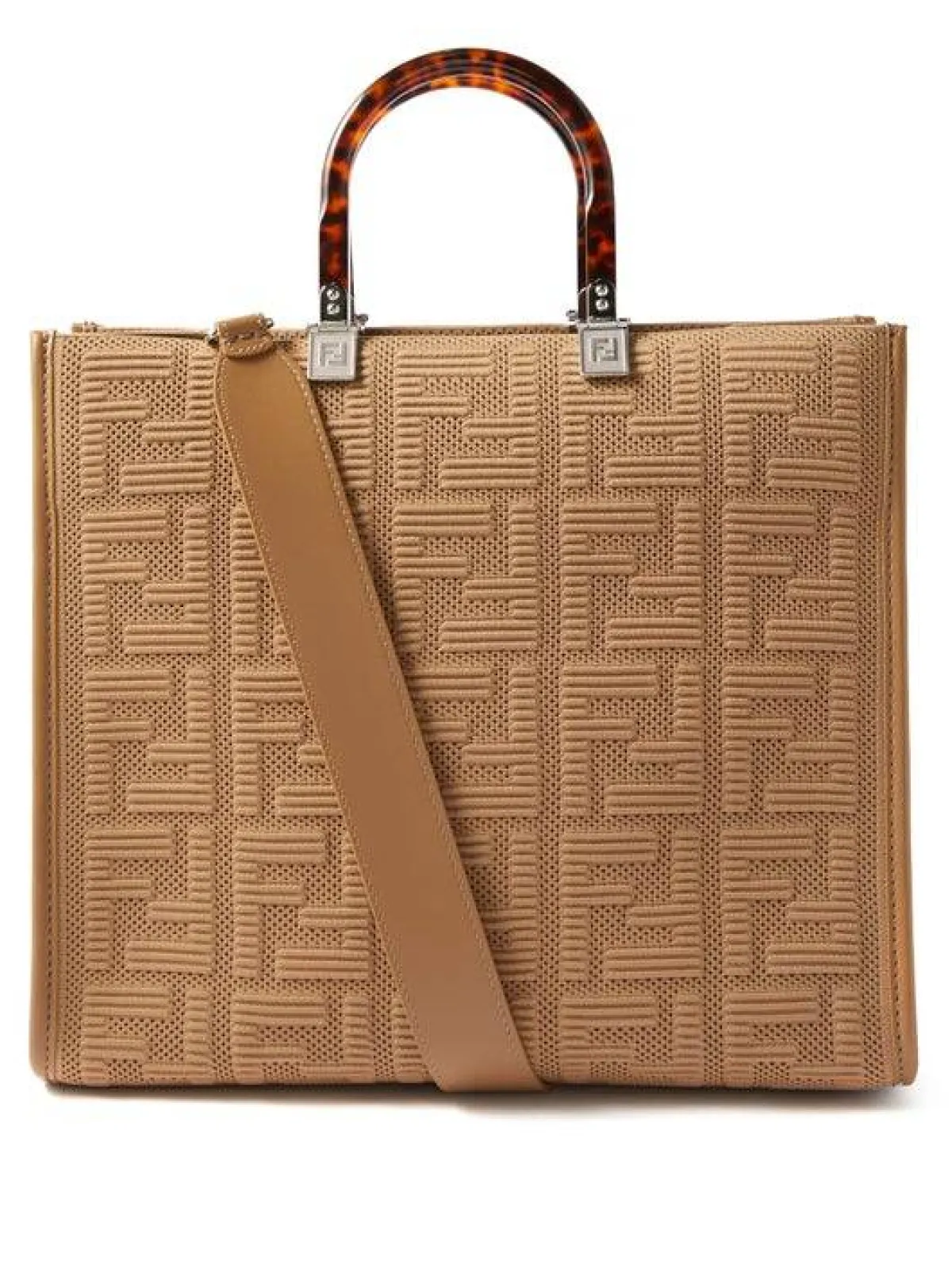 إكسسوارات صيف 2022