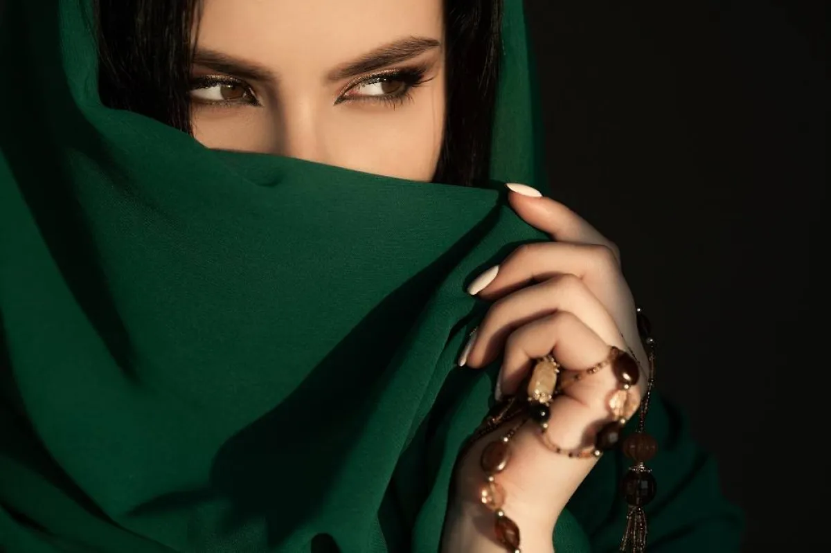 مكياج عيون مع أيلاينر