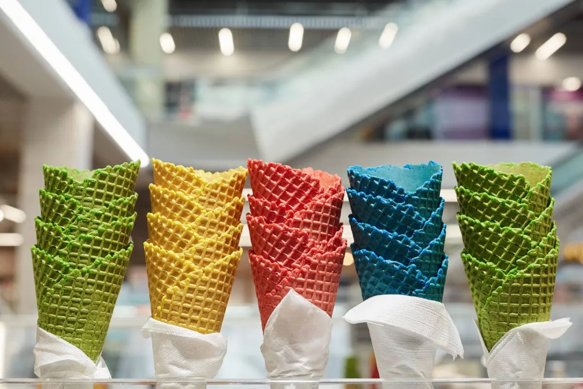 صورة لأكواب الآيس كريم