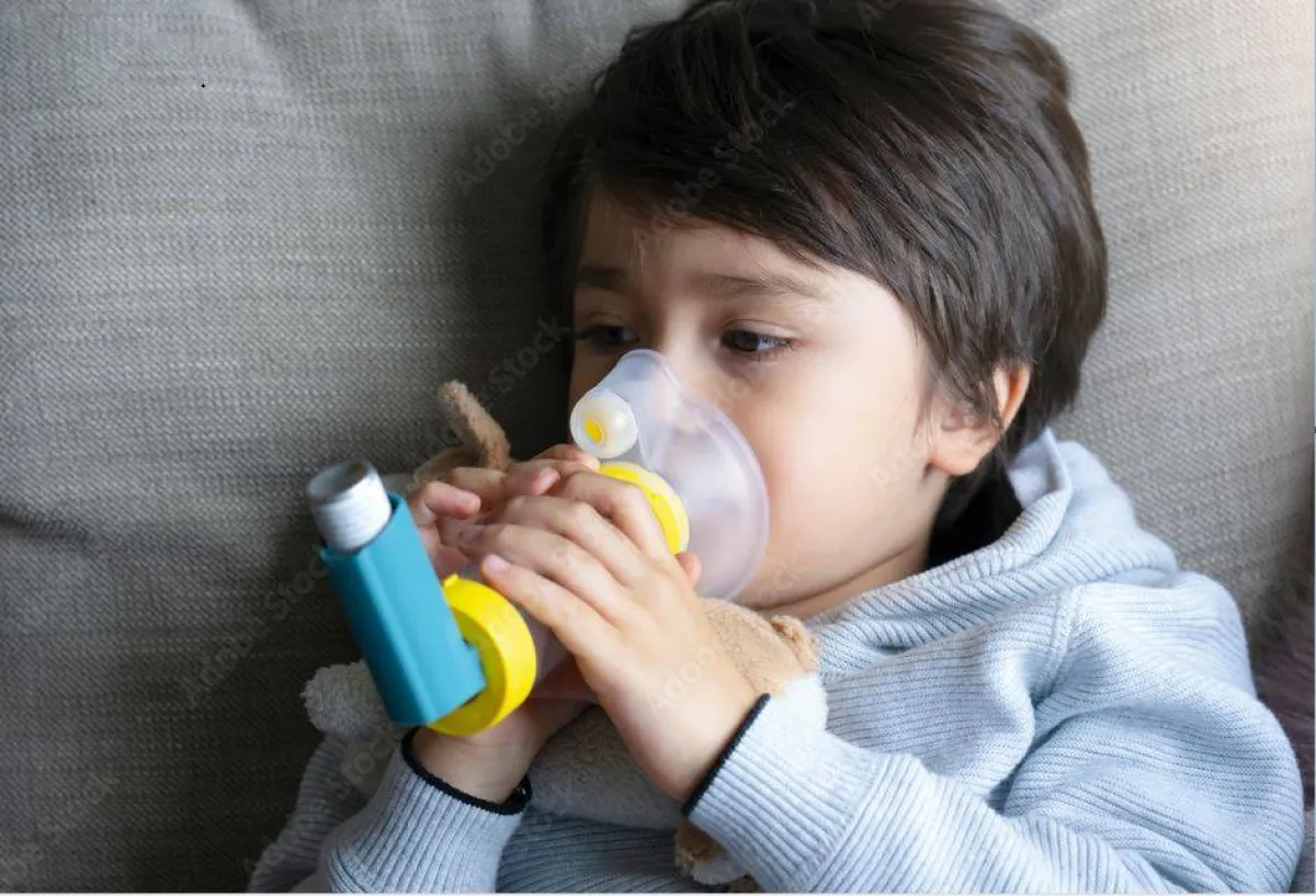 صورة لطفل مصاب بمشاكل التنفس