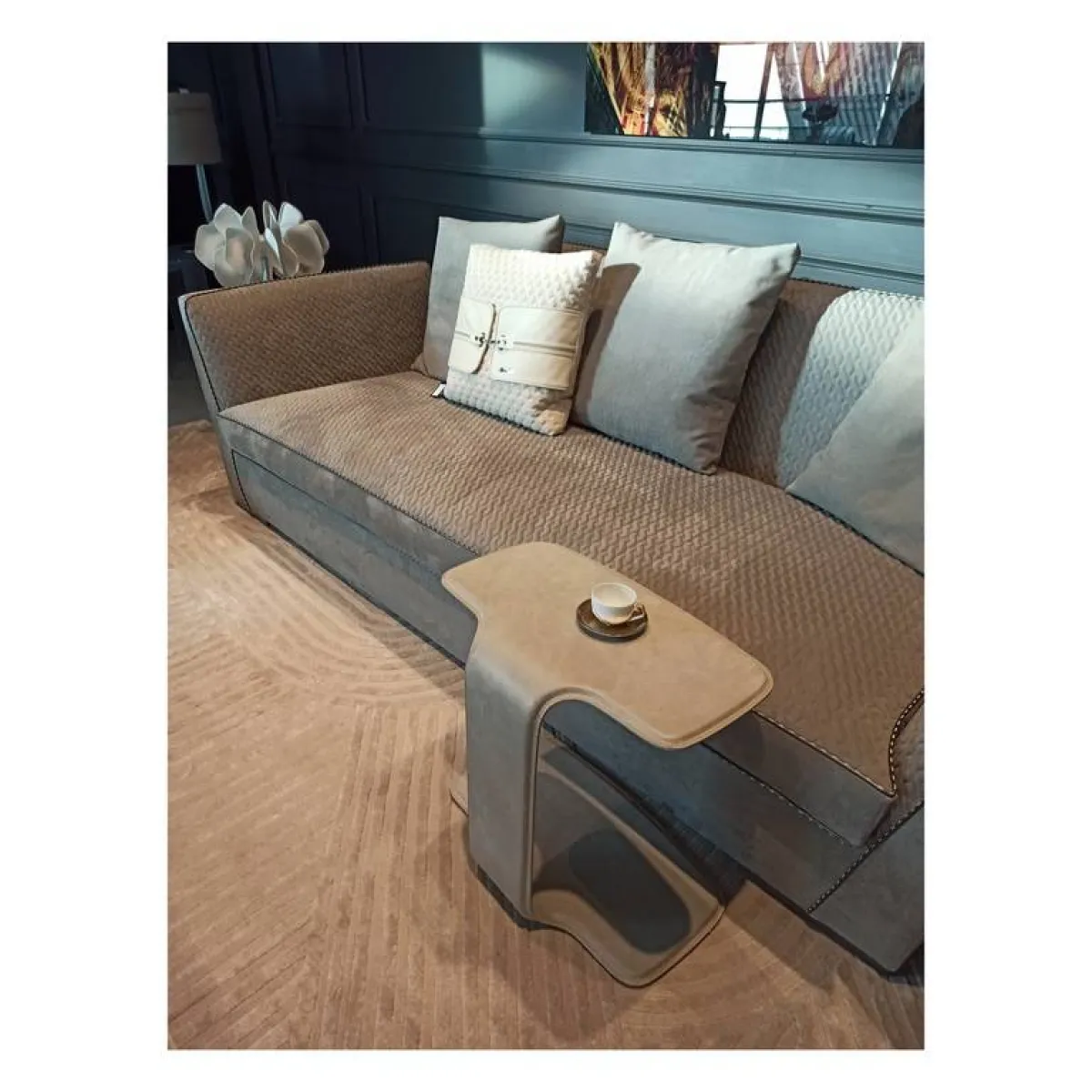  نموذج من طاولات الخدمة